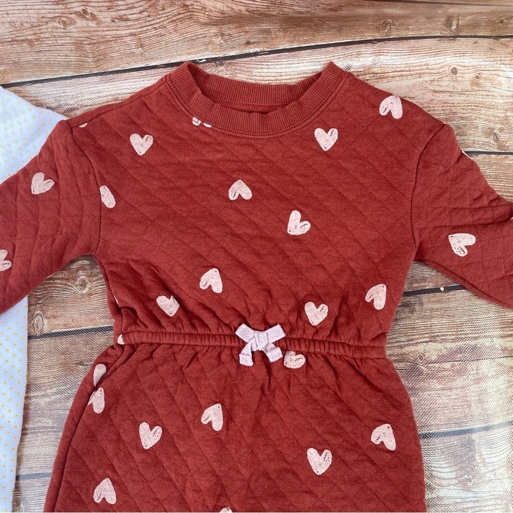 Carter’s baby girl onesie size  9 months - Picture 2 of 11